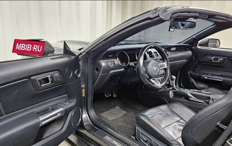 Ford Mustang VI рестайлинг, 2016 год, 2 200 000 рублей, 9 фотография
