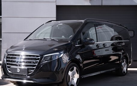 Mercedes-Benz V-Класс, 2025 год, 14 850 000 рублей, 4 фотография