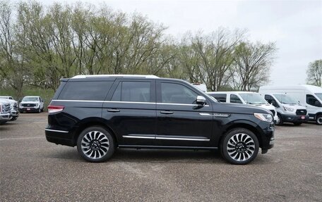 Lincoln Navigator, 2024 год, 10 900 000 рублей, 4 фотография