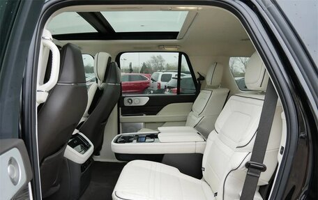 Lincoln Navigator, 2024 год, 10 900 000 рублей, 10 фотография