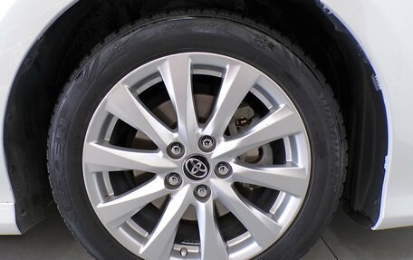 Toyota Camry, 2018 год, 2 554 400 рублей, 6 фотография