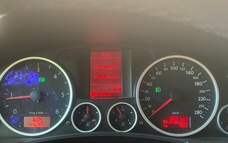 Volkswagen Touareg III, 2007 год, 1 400 000 рублей, 2 фотография