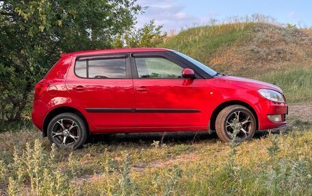 Skoda Fabia II, 2013 год, 650 000 рублей, 4 фотография
