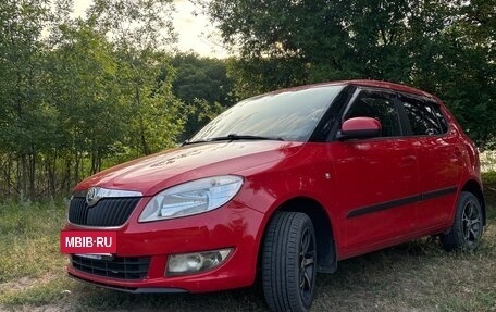 Skoda Fabia II, 2013 год, 650 000 рублей, 2 фотография