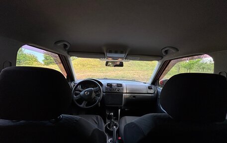 Skoda Fabia II, 2013 год, 650 000 рублей, 14 фотография