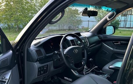 Toyota Land Cruiser Prado 120 рестайлинг, 2008 год, 2 200 000 рублей, 7 фотография