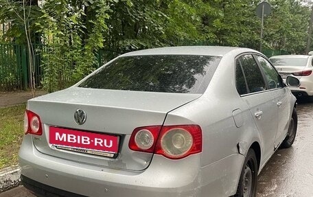 Volkswagen Jetta VI, 2006 год, 280 000 рублей, 3 фотография