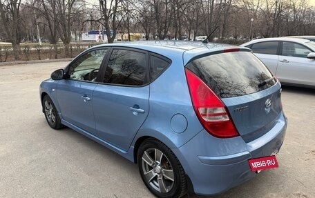 Hyundai i30 I, 2011 год, 830 000 рублей, 4 фотография