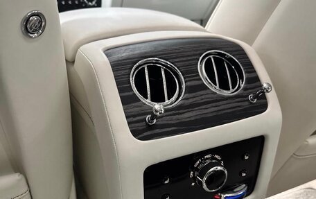 Rolls-Royce Ghost Series II рестайлинг, 2022 год, 35 500 000 рублей, 12 фотография
