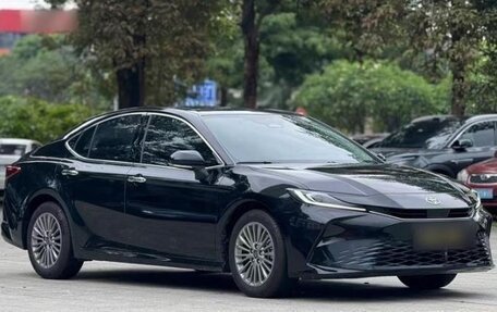 Toyota Camry, 2025 год, 3 242 000 рублей, 4 фотография