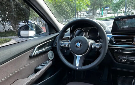 BMW 1 серия, 2022 год, 1 900 000 рублей, 9 фотография