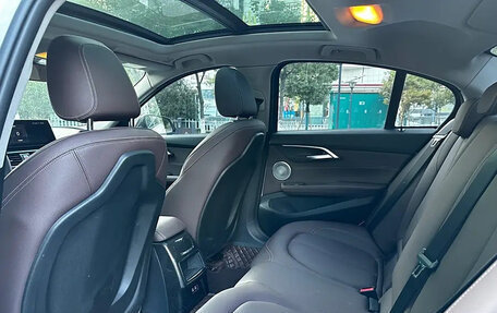 BMW 1 серия, 2022 год, 1 900 000 рублей, 17 фотография