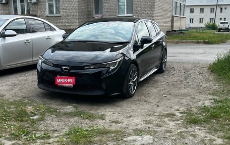 Toyota Corolla, 2019 год, 2 040 000 рублей, 3 фотография
