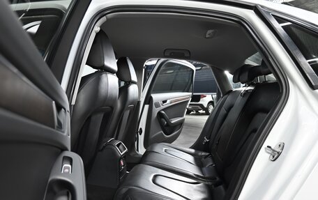 Audi A4, 2015 год, 1 395 000 рублей, 11 фотография