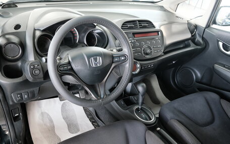 Honda Jazz II рестайлинг, 2011 год, 999 000 рублей, 11 фотография