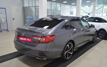 Honda Accord IX рестайлинг, 2018 год, 1 649 000 рублей, 8 фотография