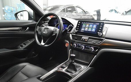 Honda Accord IX рестайлинг, 2018 год, 1 649 000 рублей, 19 фотография