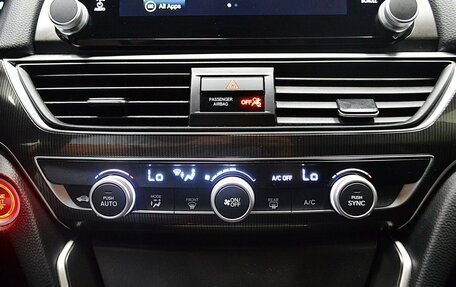 Honda Accord IX рестайлинг, 2018 год, 1 649 000 рублей, 22 фотография