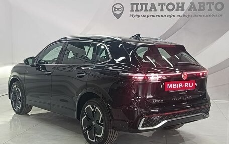 Volkswagen Tiguan II, 2024 год, 4 749 000 рублей, 8 фотография
