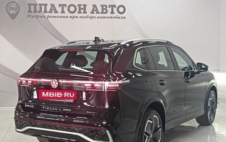 Volkswagen Tiguan II, 2024 год, 4 749 000 рублей, 5 фотография