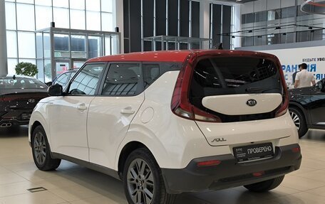 KIA Soul III, 2019 год, 1 350 000 рублей, 11 фотография