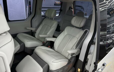 Hyundai Staria, 2021 год, 5 600 000 рублей, 7 фотография