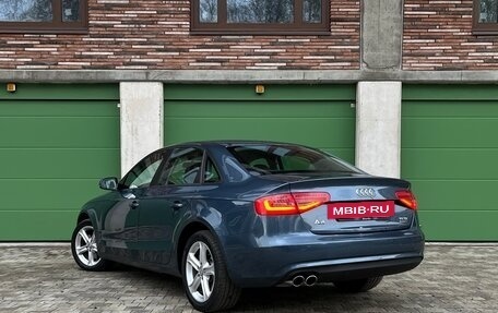 Audi A4, 2015 год, 1 844 000 рублей, 9 фотография