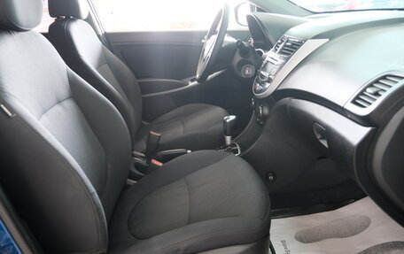 Hyundai Solaris II рестайлинг, 2012 год, 879 000 рублей, 22 фотография