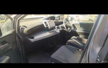 Honda Freed I, 2010 год, 1 150 000 рублей, 10 фотография