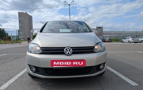 Volkswagen Golf Plus II, 2013 год, 990 000 рублей, 2 фотография
