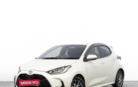 Toyota Yaris, 2021 год, 1 799 000 рублей, 4 фотография