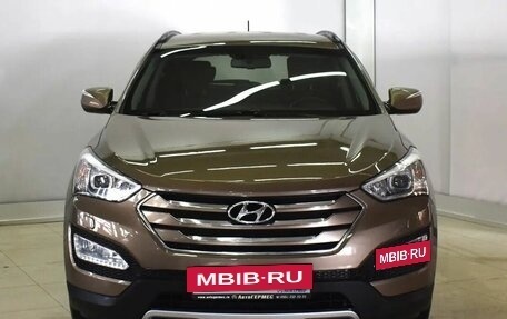 Hyundai Santa Fe III рестайлинг, 2013 год, 1 835 000 рублей, 2 фотография