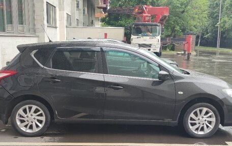 Nissan Tiida, 2015 год, 850 000 рублей, 2 фотография