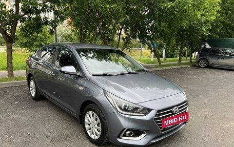 Hyundai Solaris II рестайлинг, 2019 год, 1 525 000 рублей, 12 фотография