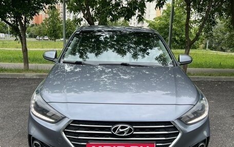 Hyundai Solaris II рестайлинг, 2019 год, 1 525 000 рублей, 9 фотография