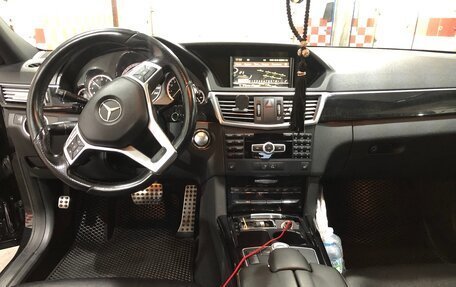 Mercedes-Benz E-Класс, 2012 год, 1 490 000 рублей, 7 фотография