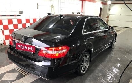 Mercedes-Benz E-Класс, 2012 год, 1 490 000 рублей, 8 фотография