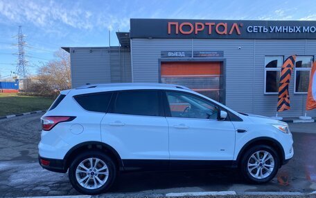 Ford Kuga III, 2017 год, 1 800 000 рублей, 3 фотография