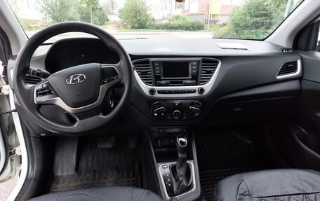 Hyundai Solaris II рестайлинг, 2018 год, 870 000 рублей, 6 фотография