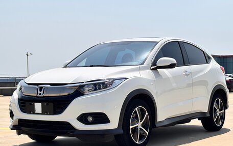 Honda Vezel, 2022 год, 1 540 000 рублей, 1 фотография
