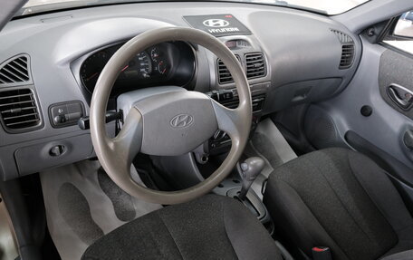 Hyundai Accent II, 2004 год, 349 000 рублей, 10 фотография
