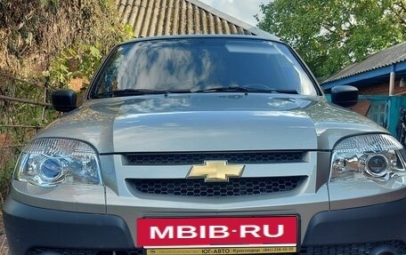 Chevrolet Niva I рестайлинг, 2012 год, 645 000 рублей, 12 фотография