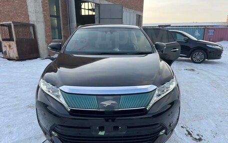 Toyota Harrier, 2019 год, 2 850 000 рублей, 2 фотография