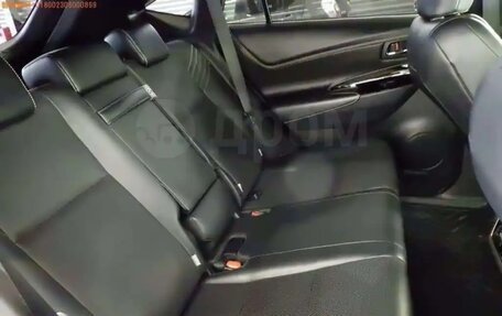 Toyota Harrier, 2019 год, 2 850 000 рублей, 19 фотография