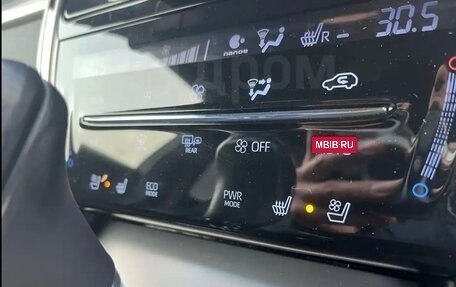 Toyota Harrier, 2019 год, 2 850 000 рублей, 6 фотография