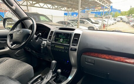 Toyota Land Cruiser Prado 120 рестайлинг, 2005 год, 1 320 000 рублей, 27 фотография