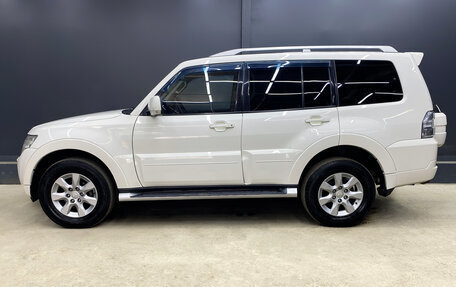 Mitsubishi Pajero IV, 2011 год, 1 700 000 рублей, 2 фотография
