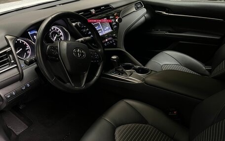 Toyota Camry, 2020 год, 2 730 000 рублей, 6 фотография