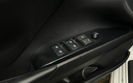Toyota Camry, 2020 год, 2 730 000 рублей, 8 фотография