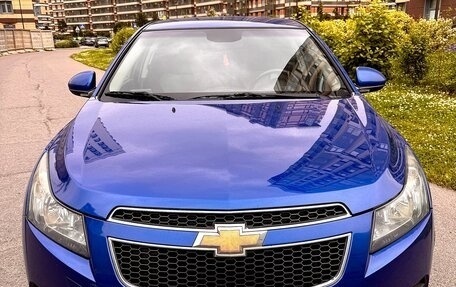 Chevrolet Cruze II, 2011 год, 790 000 рублей, 2 фотография